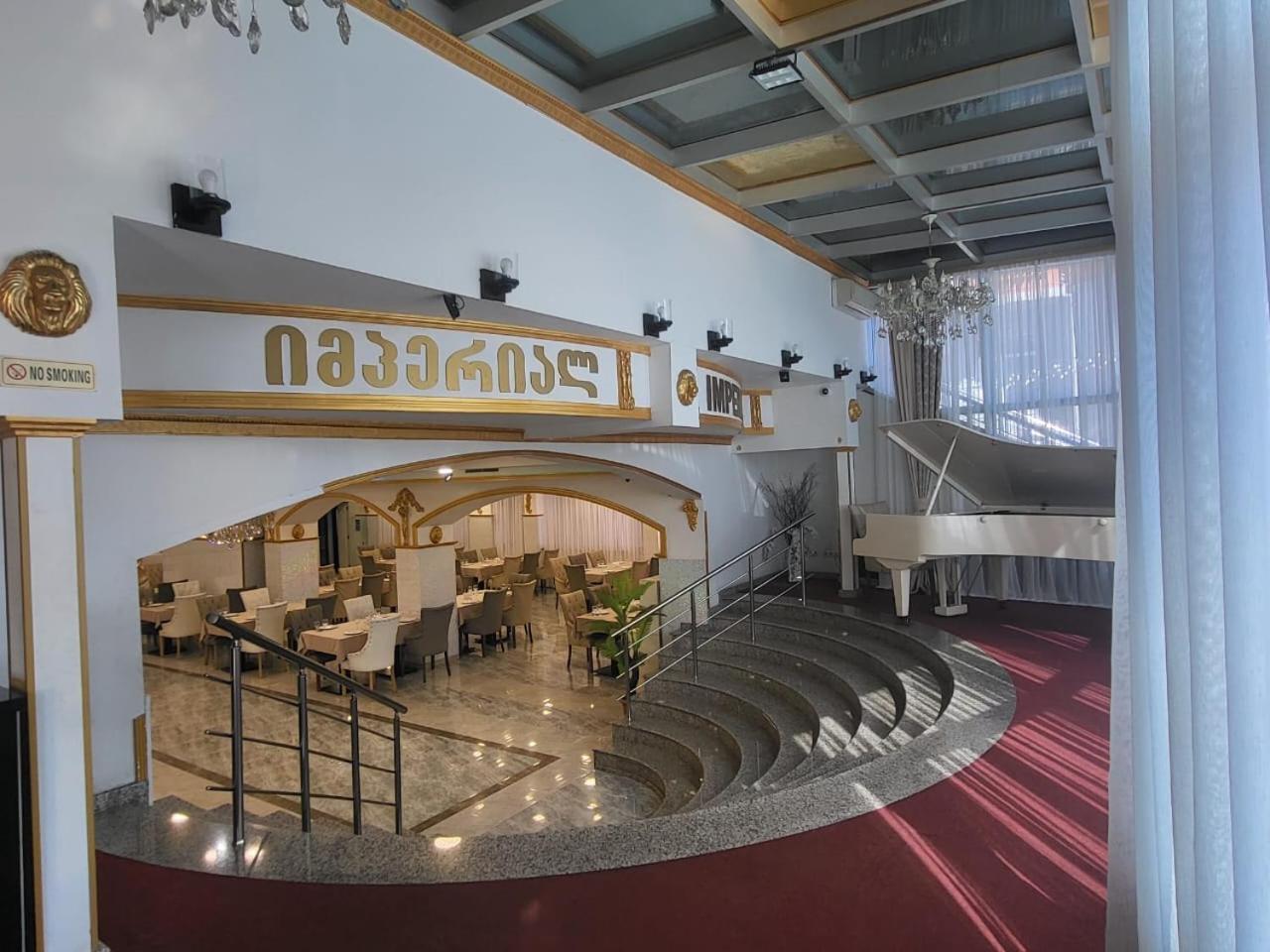 Grand Georgian Palace Batumi Eksteriør billede