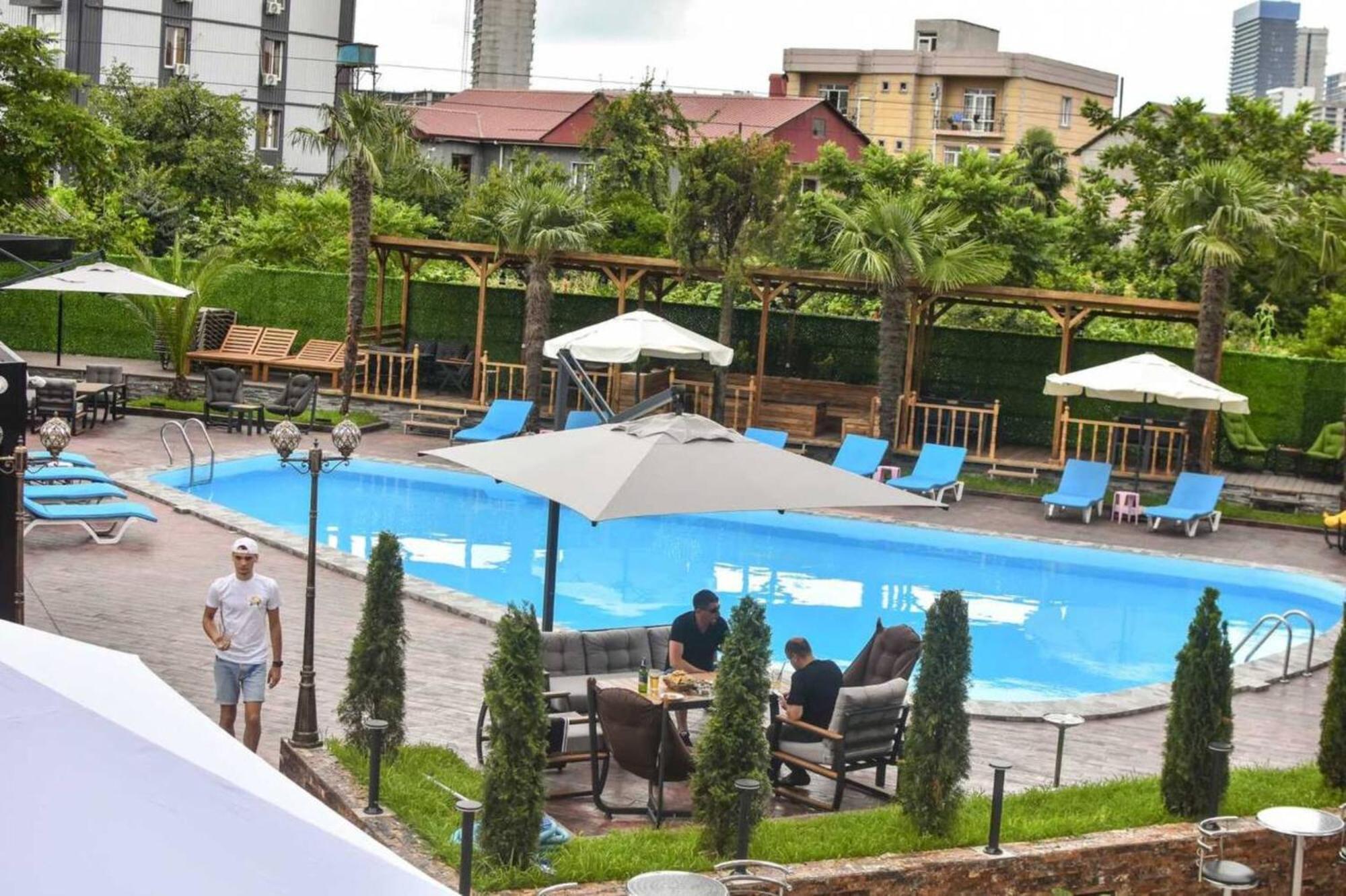Grand Georgian Palace Batumi Eksteriør billede